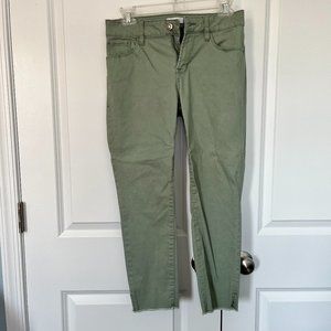 Green Kensie Cropped Pants, Size 4
